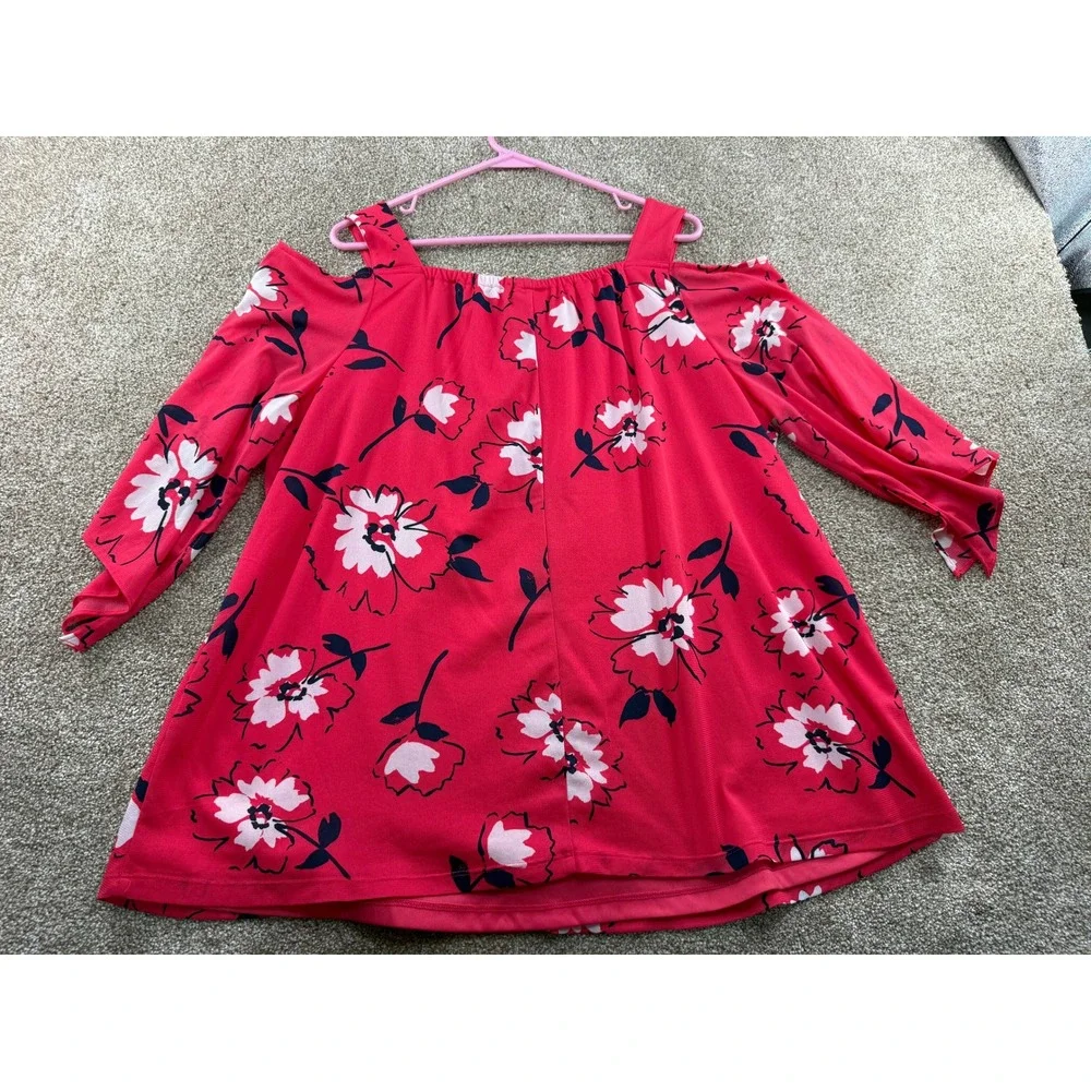 Catherines Womens 1X Red Floral Cold Shoulder Bell Sleeve Blouse Top 18 20W Plus - Picture 3 of 10